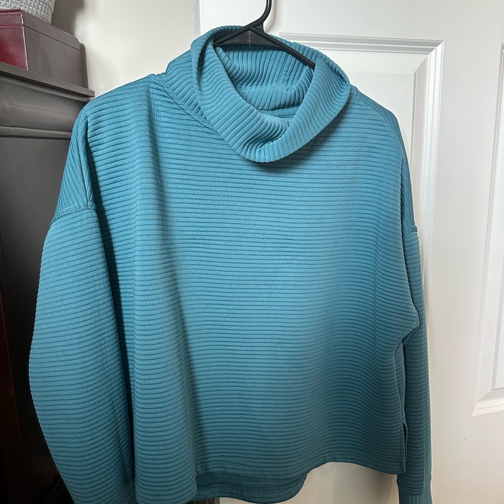 Women's Ribbed Teal Sweater